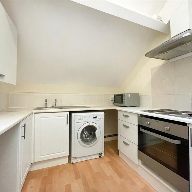 Flat 3, 53 Clarkegrove RoadBroomhillSheffield - Photo 1