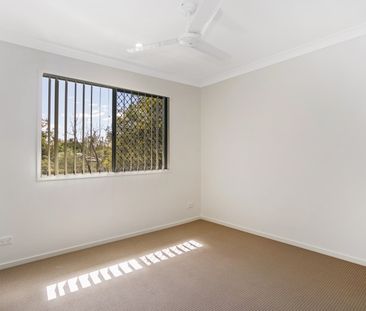 2/5 Costalot Street, Oxley QLD 4075 - Townhouse For Rent | Domain - Photo 5