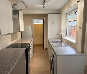 Broxtowe Drive, Mansfield, NG18 - Photo 4