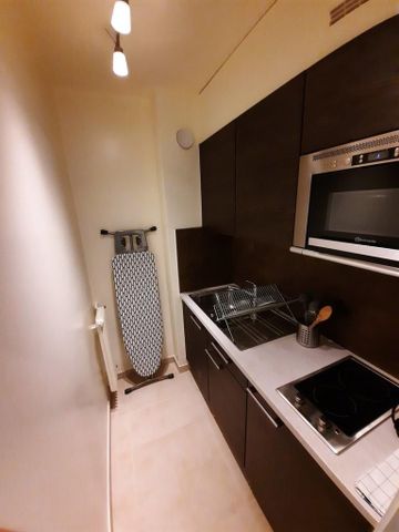 A saisir ! Superbe studio meublé au coeur de Genève ! - Photo 3