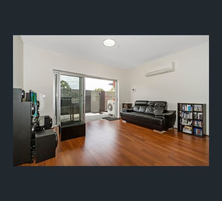 2/6 Todville Street, Woodville West, SA 5011 - Photo 2