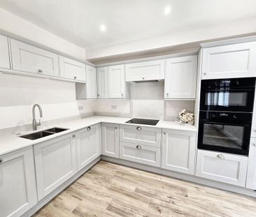 3 bedroom semi-detached house to rent - Photo 5