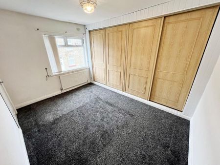 2 bedroom terraced house to rent - Photo 5