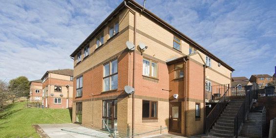 2 bedroom flat to rent - Photo 3