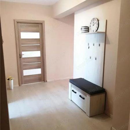 Zona Unirii un apartament cu 3 camere de inchiriat - Fotografie 4