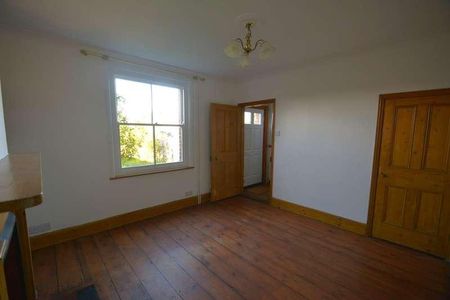 Flixton Road, Bungay, NR35 - Photo 4