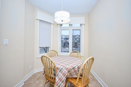 For Lease - 14 Emerald Common Unit# 7, St. Catharines, Ontario - Photo 3