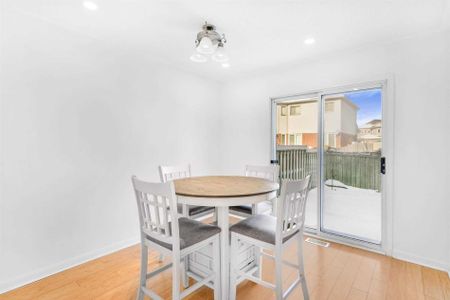 For Lease - 76 Greengrove Way, Whitby, Ontario - Photo 5