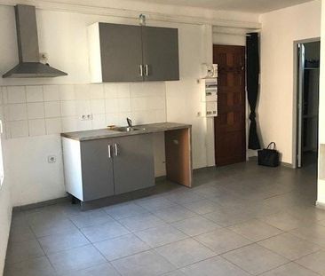 Location Appartement 2 pièces 34m² BRIGNOLES 83170 - Photo 5