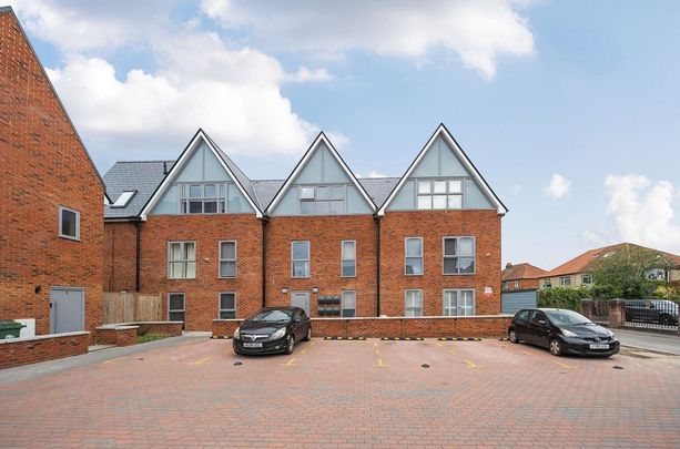 2 bedroom flat to rent - Photo 1