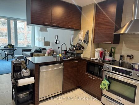 Market Wharf Lofts - Photo 4