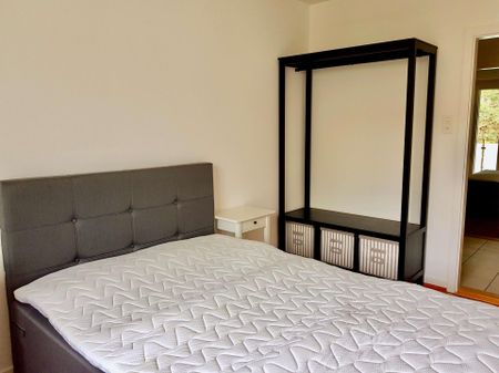 Your Next Chapter Starts Here - Furnished Room in a Top Location - Photo 4