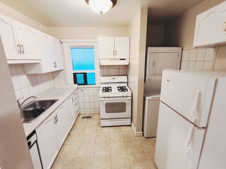 For Lease - 55 Chamberlain U2 Avenue, Toronto, Ontario - Photo 2