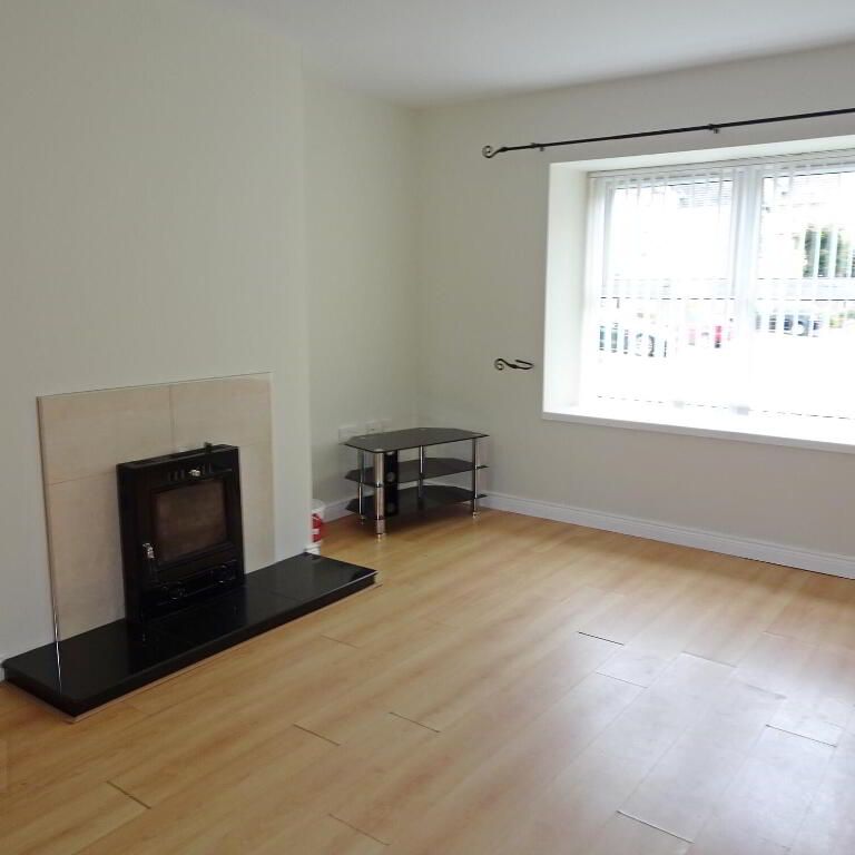 34 Featherbed Glade, Enniskillen, BT74 7HW - Photo 1