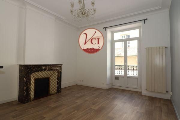 Location Appartement 2 pièces 44m² VICHY 03200 - Photo 1