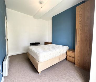 2 bedroom apartment to rent - Photo 4