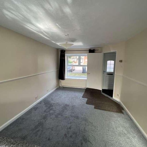 Shard Close, East Hunsbury, Northampton, NN4 - Photo 1