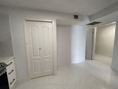 For Lease - 188 Spadina Avenue Unit# 806, Toronto, Ontario - Photo 2