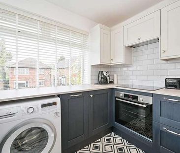 Carlyle Road, Ealing, W5 - Photo 2