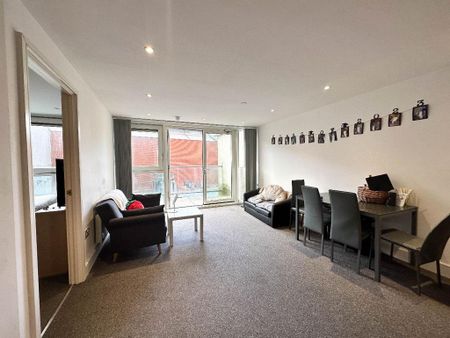 2 bedroom apartment to rent - Photo 2