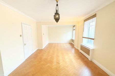 3 bedroom apartment to rent - Photo 2