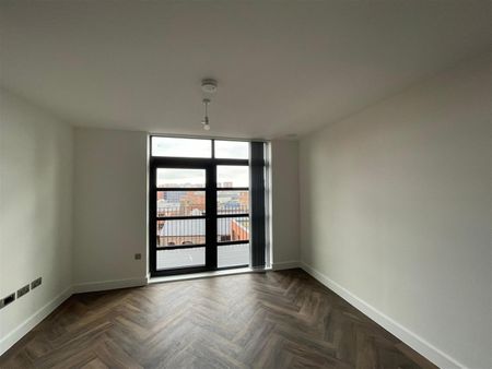 1 Bed Flat, Price Street, B4 - Photo 2