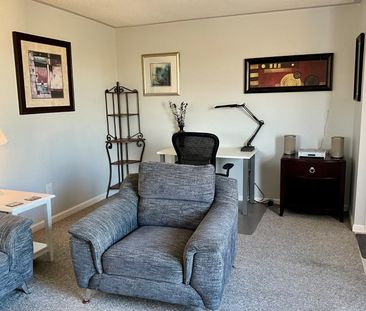 For Lease - 156 Moira Street Unit# Unit 1, Belleville, Ontario - Photo 1