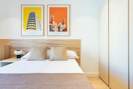 Carrer dels Sants Just i Pastor, Valencia, Valencian Community 46021 - Photo 4