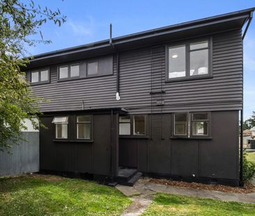 22 Collins Street, Ashburton - Photo 3