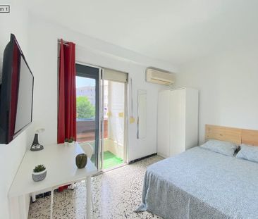 Avenida de Sánchez Pizjuán, Sevilla, Andalusia 41009 - Photo 4