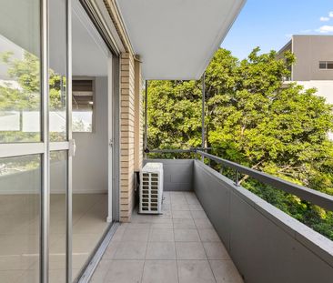 Windsor Living at its Best: Convenient Unit with Lifestyle Access - Photo 6