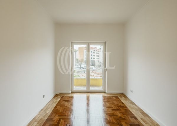 Apartamento T3 em Lisboa