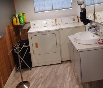 1 1/2 à louer au sous-sol avec entrée indépendante. 740 $/mois. Cha... - Photo 4