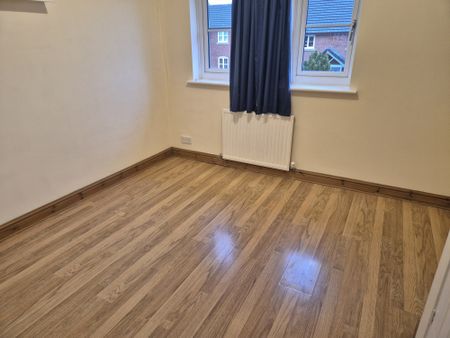 Watersedge, Frodsham - Photo 3