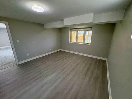 For Lease - 1621 Brookedayle Avenue, Kingston, Ontario - Photo 4