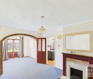 2 bedroom terraced house to rent - Photo 2