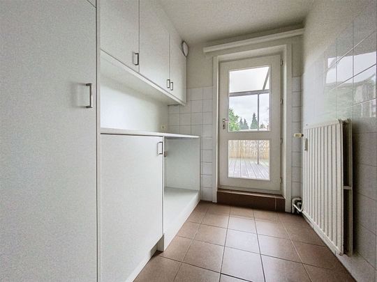 Instapklaar duplexappartement nabij centrum Brasschaat - Photo 1