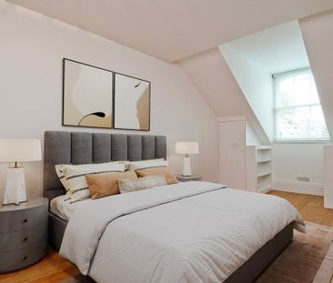 4 bedroom flat to rent - Photo 4