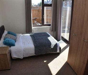 Rm, Aldermans Drive, Peterborough, PE3 - Photo 2