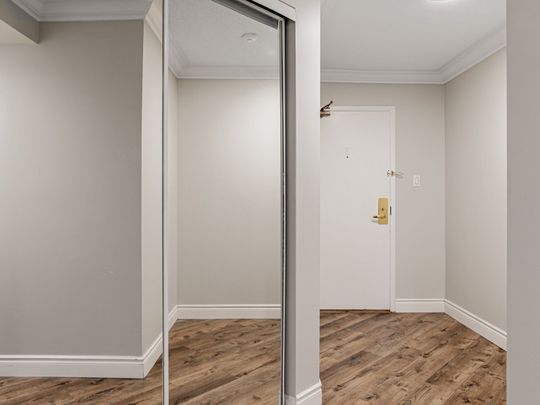 For Lease - 887 Bay Street Unit# 506, Toronto, Ontario - Photo 1