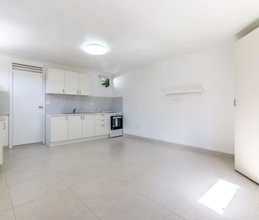 Versatile 3-Bedroom Home + Self-Contained Studio in Prime Rosebery ... - Photo 6