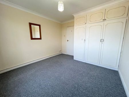 Bournemouth Cedar Manor 19-21 Poole Road, BH4, Dorset - Photo 4