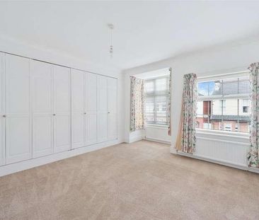 Ferndale Road, Banstead, SM7 - Photo 4