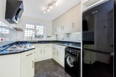 3 bedroom town house to rent - Photo 3