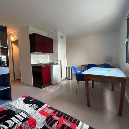 Studio meublé - Polyclinique - 25.96 m2 - Photo 4