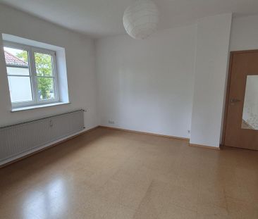 2 Zimmer-Wohnung mit Wintergarten ideal für WG/Pärchen, für 2 Jahre... - Foto 1