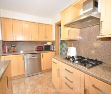 Woodberry Road, Essex - Photo 1