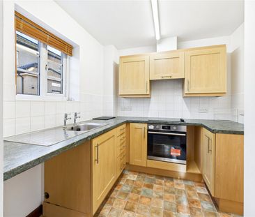 St. William Court, Kesgrave, Ipswich, Suffolk, IP5 2QP - Photo 4