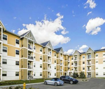 Sky Pointe Estates — 1 Bedroom + Den available at 5960 Little Pine ... - Photo 4
