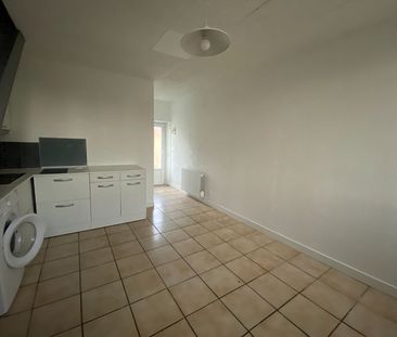 Location appartement 1 pièce, 28.63m², Corné - Photo 1